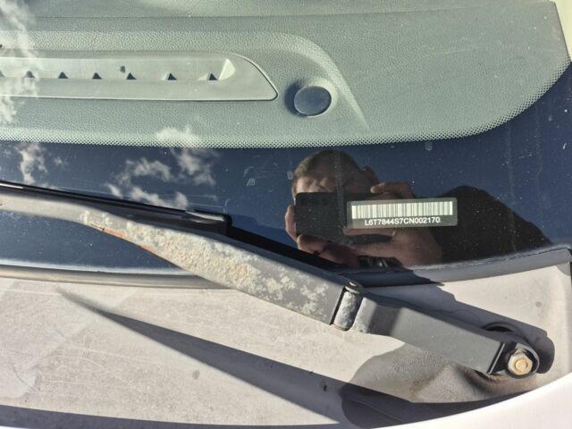 Белый Джили Эмгранд, объемом двигателя 1.8 л и пробегом 198 тыс. км за 3333 $, фото 10 на Automoto.ua