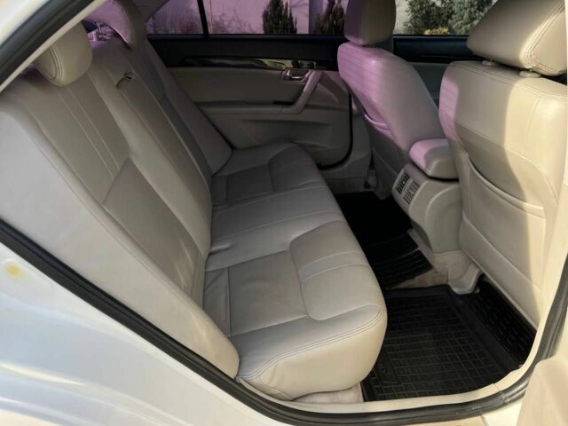 Белый Джили Эмгранд, объемом двигателя 2.4 л и пробегом 123 тыс. км за 4500 $, фото 6 на Automoto.ua