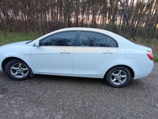 Білий Джилі Емгранд, об'ємом двигуна 1.8 л та пробігом 219 тис. км за 4200 $, фото 2 на Automoto.ua