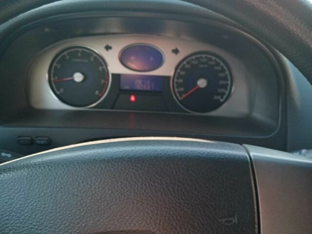 Білий Джилі Емгранд, об'ємом двигуна 1.8 л та пробігом 190 тис. км за 5300 $, фото 10 на Automoto.ua