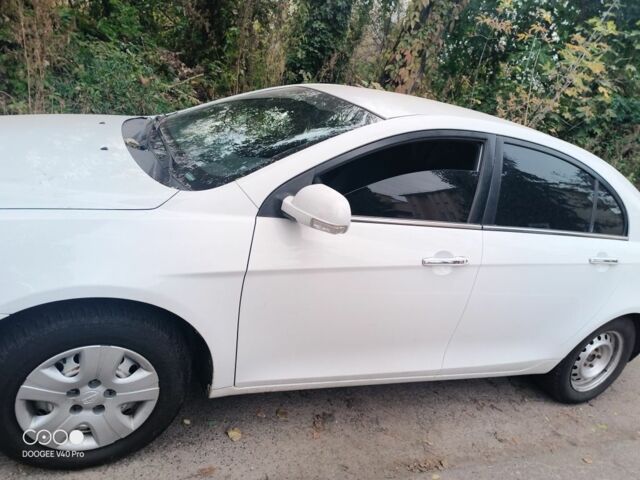 Білий Джилі Емгранд, об'ємом двигуна 1.5 л та пробігом 130 тис. км за 3764 $, фото 1 на Automoto.ua