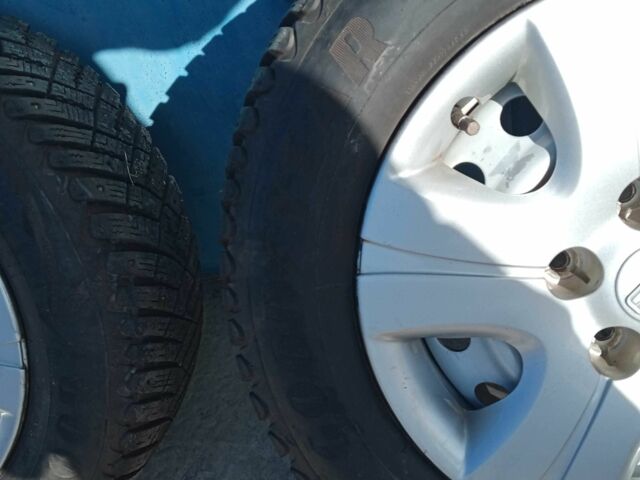 Білий Джилі Емгранд, об'ємом двигуна 1.8 л та пробігом 190 тис. км за 5300 $, фото 16 на Automoto.ua