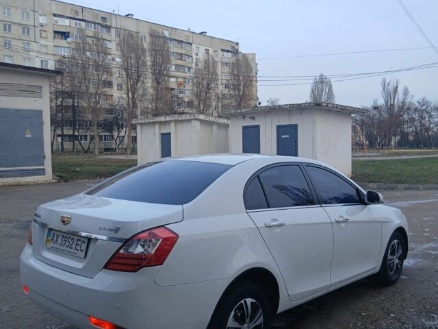 Білий Джилі Емгранд, об'ємом двигуна 1.8 л та пробігом 69 тис. км за 4800 $, фото 2 на Automoto.ua