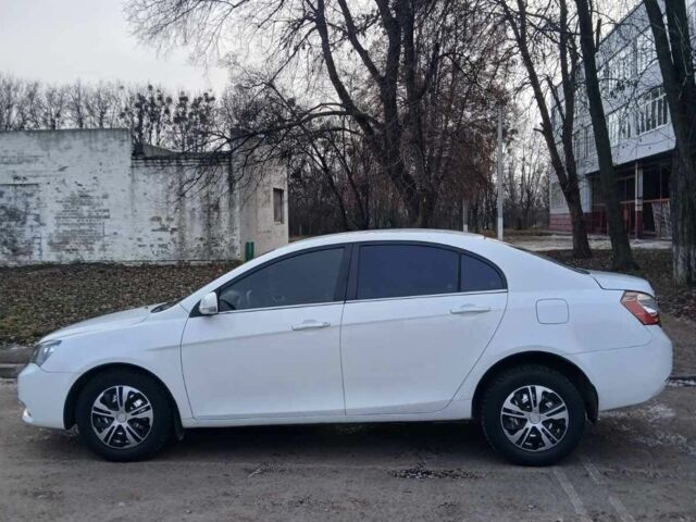 Білий Джилі Емгранд, об'ємом двигуна 1.8 л та пробігом 69 тис. км за 4800 $, фото 1 на Automoto.ua