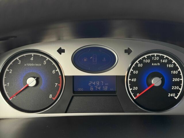 Белый Джили Эмгранд, объемом двигателя 1.79 л и пробегом 68 тыс. км за 5200 $, фото 15 на Automoto.ua