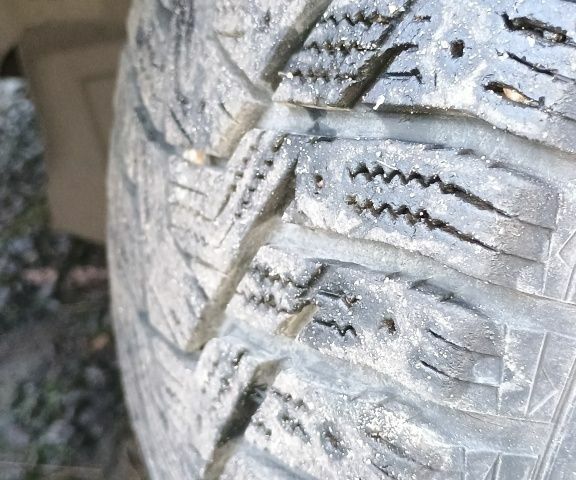 Білий Джилі Емгранд, об'ємом двигуна 1.8 л та пробігом 219 тис. км за 4200 $, фото 7 на Automoto.ua