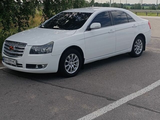 Білий Джилі Емгранд, об'ємом двигуна 2 л та пробігом 137 тис. км за 6250 $, фото 1 на Automoto.ua