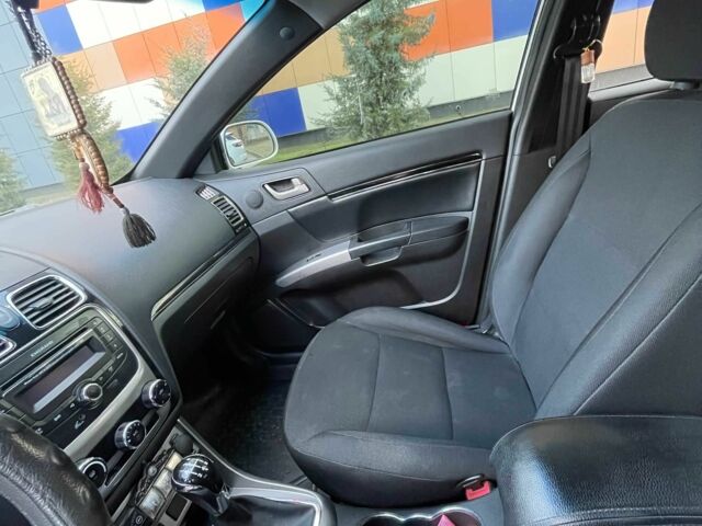 Білий Джилі Емгранд, об'ємом двигуна 1.8 л та пробігом 160 тис. км за 4700 $, фото 8 на Automoto.ua