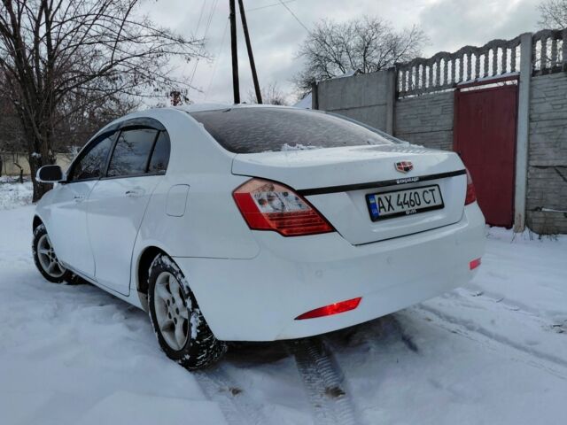 Білий Джилі Емгранд, об'ємом двигуна 1.5 л та пробігом 250 тис. км за 3400 $, фото 2 на Automoto.ua