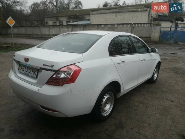 Белый Джили Эмгранд, объемом двигателя 1.79 л и пробегом 108 тыс. км за 6000 $, фото 10 на Automoto.ua