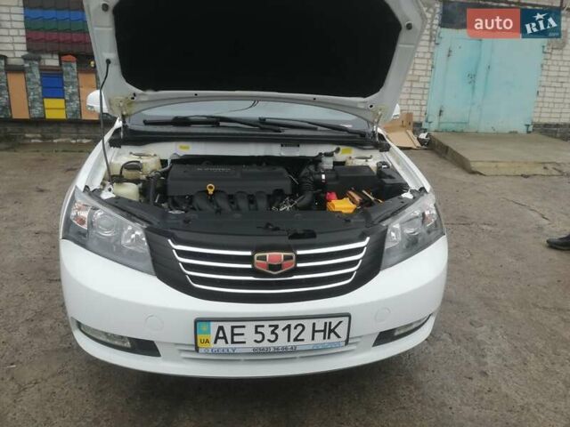 Белый Джили Эмгранд, объемом двигателя 1.79 л и пробегом 108 тыс. км за 6000 $, фото 13 на Automoto.ua