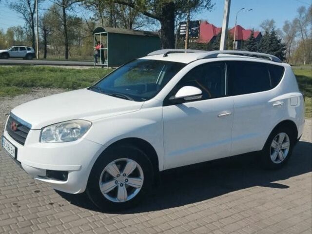 Джили Эмгранд 2014 в Кривом Роге на Automoto.ua Белый Джили Эмгранд, объемом двигателя 1.8 л и пробегом 101 тыс. км за 4999 $, фото 1 на Automoto.ua