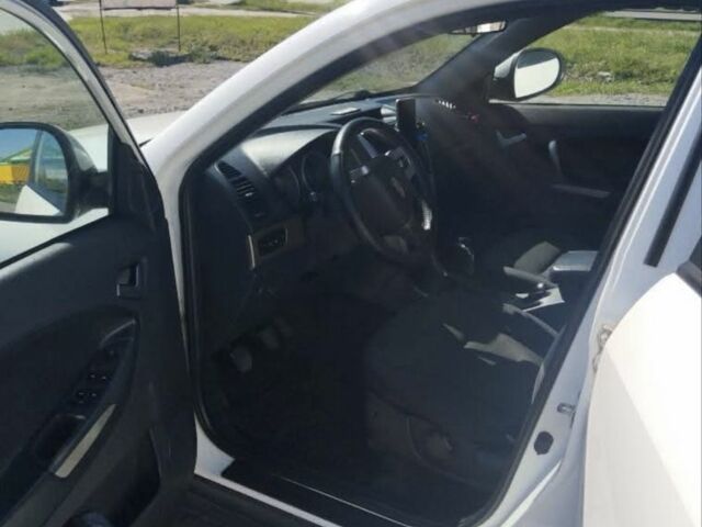 Джили Эмгранд 2014 в Кривом Роге на Automoto.ua Белый Джили Эмгранд, объемом двигателя 1.8 л и пробегом 101 тыс. км за 4999 $, фото 5 на Automoto.ua