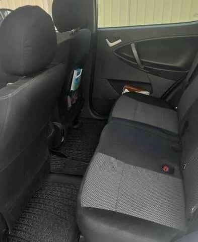 Білий Джилі Емгранд, об'ємом двигуна 1.78 л та пробігом 65 тис. км за 5600 $, фото 8 на Automoto.ua