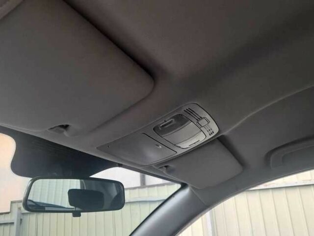 Білий Джилі Емгранд, об'ємом двигуна 1.78 л та пробігом 65 тис. км за 5600 $, фото 5 на Automoto.ua