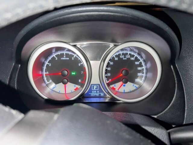Джили Эмгранд 2014 в Запорожье на Automoto.ua Белый Джили Эмгранд, объемом двигателя 2.4 л и пробегом 125 тыс. км за 6100 $, фото 1 на Automoto.ua