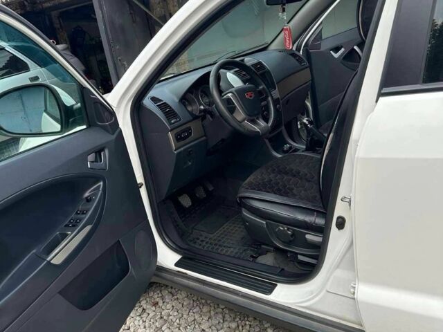 Белый Джили Эмгранд, объемом двигателя 1.8 л и пробегом 181 тыс. км за 6300 $, фото 12 на Automoto.ua