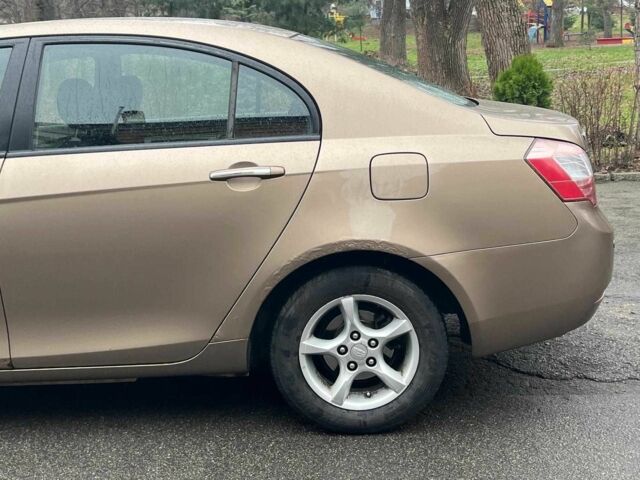 Бежевый Джили Эмгранд, объемом двигателя 1.8 л и пробегом 149 тыс. км за 4490 $, фото 12 на Automoto.ua