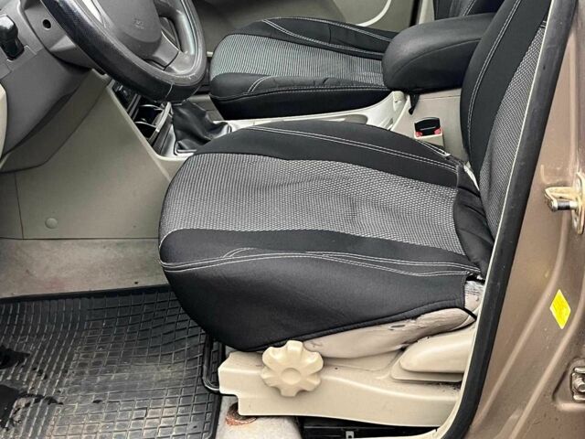 Бежевый Джили Эмгранд, объемом двигателя 1.8 л и пробегом 149 тыс. км за 4490 $, фото 17 на Automoto.ua