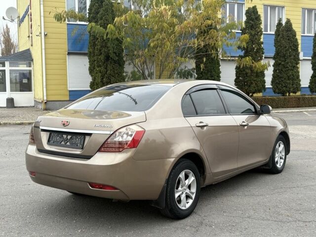 Бежевий Джилі Емгранд, об'ємом двигуна 1.8 л та пробігом 191 тис. км за 4299 $, фото 6 на Automoto.ua