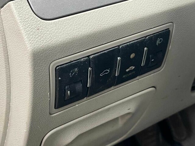 Бежевый Джили Эмгранд, объемом двигателя 1.8 л и пробегом 149 тыс. км за 4490 $, фото 19 на Automoto.ua