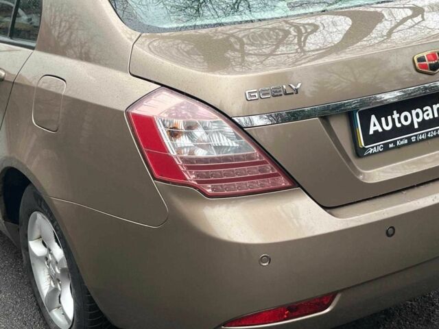 Бежевый Джили Эмгранд, объемом двигателя 1.8 л и пробегом 149 тыс. км за 4490 $, фото 9 на Automoto.ua