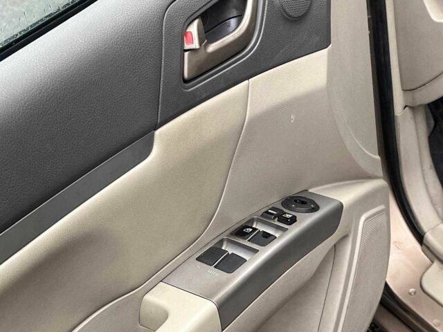 Бежевый Джили Эмгранд, объемом двигателя 1.8 л и пробегом 149 тыс. км за 4490 $, фото 15 на Automoto.ua