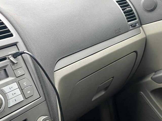 Бежевый Джили Эмгранд, объемом двигателя 1.8 л и пробегом 149 тыс. км за 4490 $, фото 22 на Automoto.ua