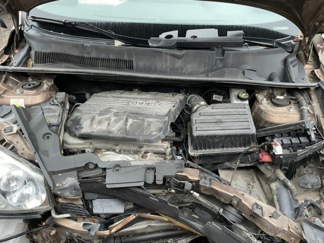 Бежевий Джилі Емгранд, об'ємом двигуна 0 л та пробігом 150 тис. км за 2000 $, фото 8 на Automoto.ua