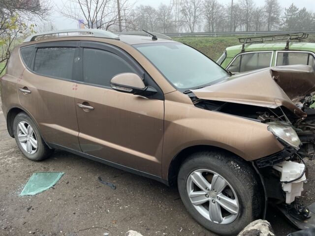 Бежевий Джилі Емгранд, об'ємом двигуна 0 л та пробігом 150 тис. км за 2000 $, фото 3 на Automoto.ua