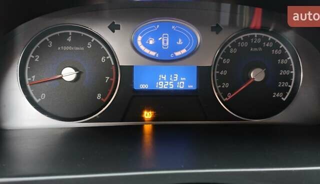 Черный Джили Эмгранд, объемом двигателя 1.79 л и пробегом 192 тыс. км за 5000 $, фото 20 на Automoto.ua