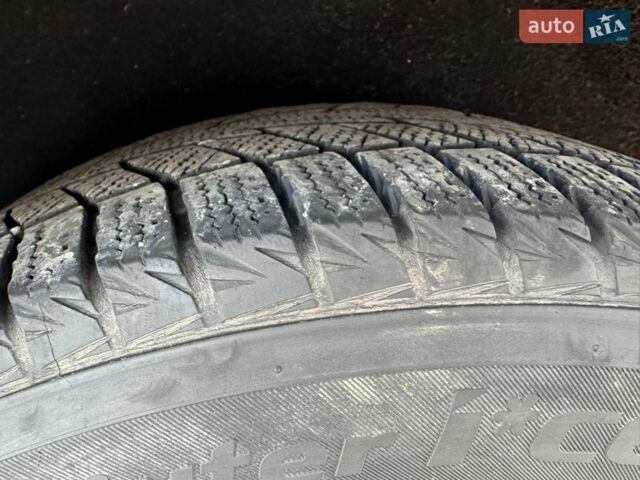 Чорний Джилі Емгранд, об'ємом двигуна 1.8 л та пробігом 168 тис. км за 2900 $, фото 17 на Automoto.ua