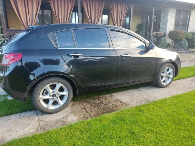 Черный Джили Эмгранд, объемом двигателя 0 л и пробегом 178 тыс. км за 2200 $, фото 3 на Automoto.ua