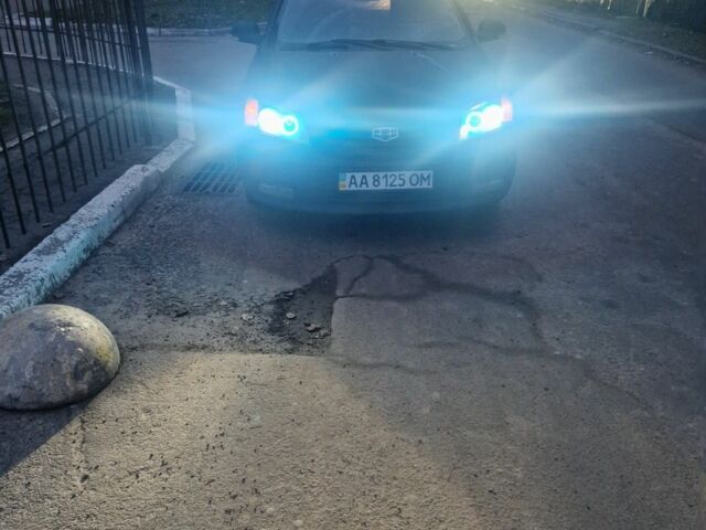 Чорний Джилі Емгранд, об'ємом двигуна 1.8 л та пробігом 170 тис. км за 2300 $, фото 8 на Automoto.ua