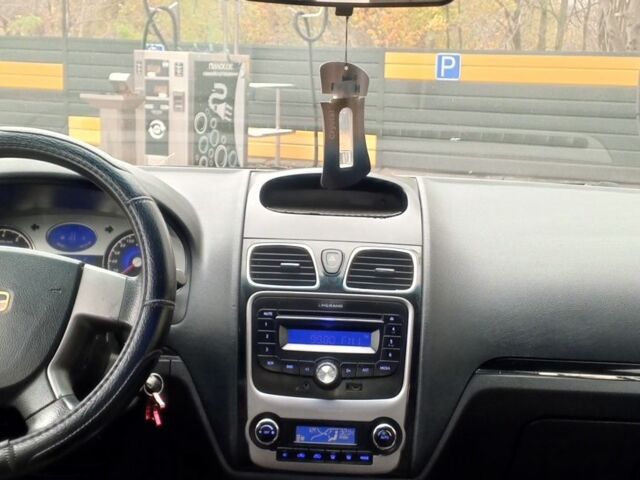 Черный Джили Эмгранд, объемом двигателя 1.8 л и пробегом 208 тыс. км за 3800 $, фото 11 на Automoto.ua