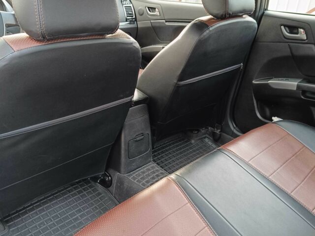 Черный Джили Эмгранд, объемом двигателя 1.8 л и пробегом 265 тыс. км за 3800 $, фото 17 на Automoto.ua