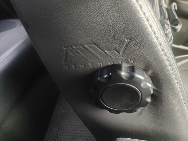 Чорний Джилі Емгранд, об'ємом двигуна 1.8 л та пробігом 148 тис. км за 4600 $, фото 5 на Automoto.ua