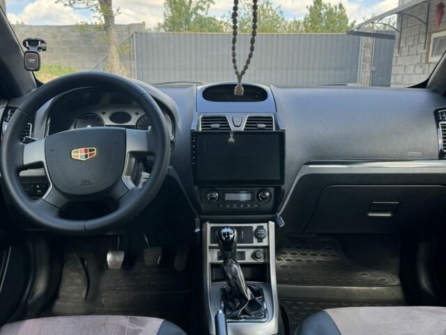 Коричневый Джили Эмгранд, объемом двигателя 1.8 л и пробегом 240 тыс. км за 3600 $, фото 4 на Automoto.ua