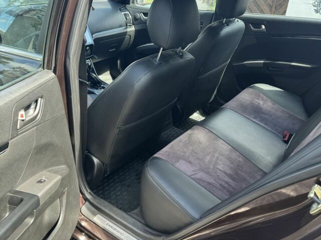 Коричневый Джили Эмгранд, объемом двигателя 1.8 л и пробегом 240 тыс. км за 3600 $, фото 12 на Automoto.ua