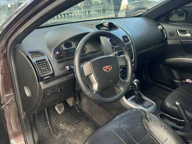 Коричневый Джили Эмгранд, объемом двигателя 1.8 л и пробегом 250 тыс. км за 2850 $, фото 6 на Automoto.ua