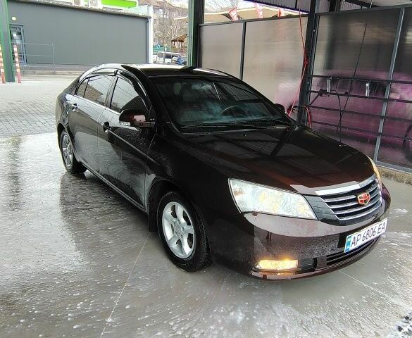 Коричневий Джилі Емгранд, об'ємом двигуна 1.8 л та пробігом 54 тис. км за 6500 $, фото 2 на Automoto.ua