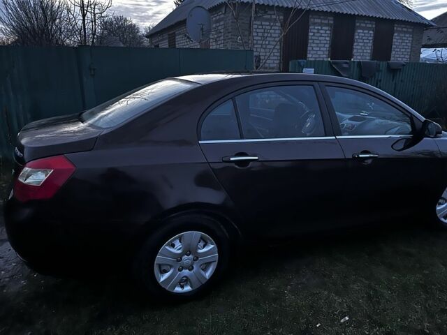 Коричневий Джилі Емгранд, об'ємом двигуна 1.8 л та пробігом 106 тис. км за 4500 $, фото 5 на Automoto.ua