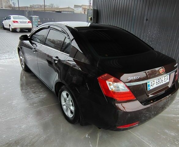 Коричневий Джилі Емгранд, об'ємом двигуна 1.8 л та пробігом 54 тис. км за 6500 $, фото 7 на Automoto.ua