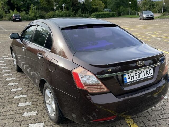 Коричневый Джили Эмгранд, объемом двигателя 1.8 л и пробегом 190 тыс. км за 4274 $, фото 2 на Automoto.ua