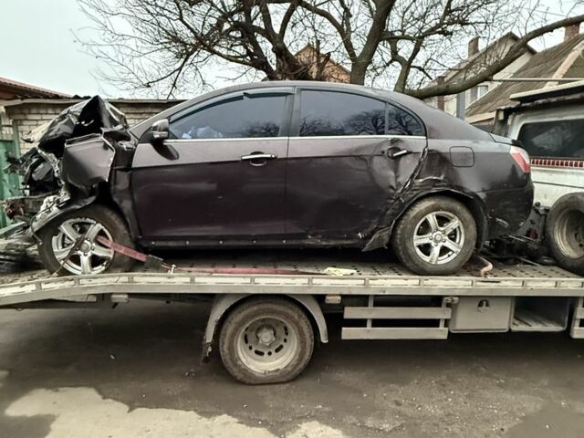 Коричневый Джили Эмгранд, объемом двигателя 1.8 л и пробегом 180 тыс. км за 1050 $, фото 1 на Automoto.ua