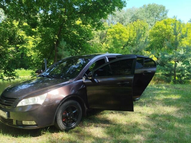 Коричневий Джилі Емгранд, об'ємом двигуна 1.8 л та пробігом 108 тис. км за 3200 $, фото 4 на Automoto.ua