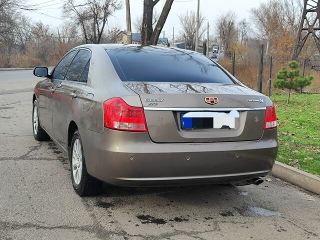 Коричневий Джилі Емгранд, об'ємом двигуна 2 л та пробігом 170 тис. км за 3800 $, фото 1 на Automoto.ua