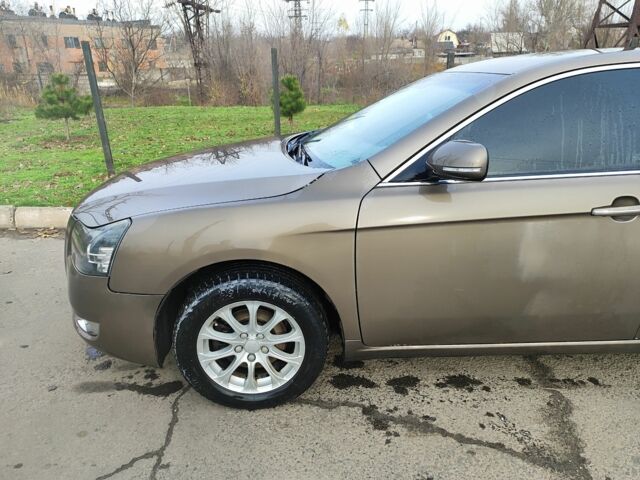 Коричневий Джилі Емгранд, об'ємом двигуна 2 л та пробігом 170 тис. км за 3800 $, фото 3 на Automoto.ua