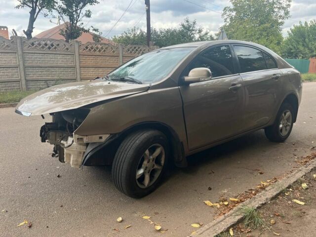 Коричневий Джилі Емгранд, об'ємом двигуна 1.8 л та пробігом 170 тис. км за 2017 $, фото 4 на Automoto.ua