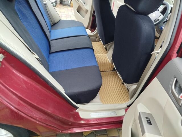 Джилі Емгранд 2012 у Запоріжжя на Automoto.ua Червоний Джилі Емгранд, об'ємом двигуна 1.8 л та пробігом 185 тис. км за 3750 $, фото 18 на Automoto.ua